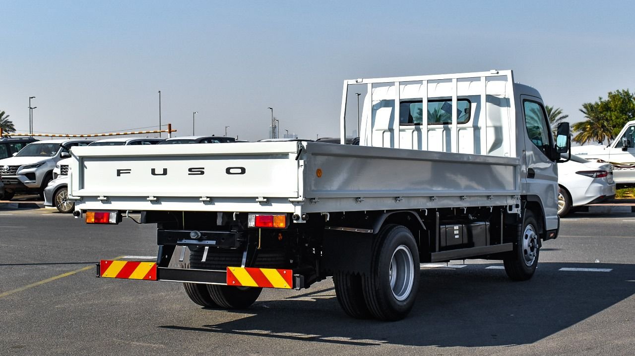 Make - Mitsubishi Model - Canter S/cab Cargo A/c Year - 2026 Engine - 4214 cc Fuel - Diesel 100L Transmission- Manual Payload - 4.2 ton Doors- 2 doors Windows - Electric Power Specs - GCC Sale - Export Only Shipping from - Dubai UAE - Image 3