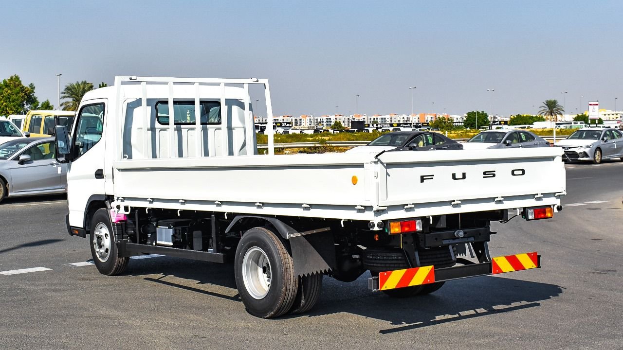 Make - Mitsubishi Model - Canter S/cab Cargo A/c Year - 2026 Engine - 4214 cc Fuel - Diesel 100L Transmission- Manual Payload - 4.2 ton Doors- 2 doors Windows - Electric Power Specs - GCC Sale - Export Only Shipping from - Dubai UAE - Image 5
